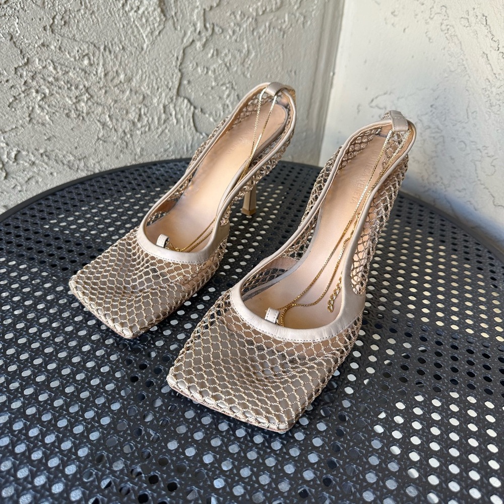 Bottega Veneta Beige Designer Women's Heels (Size 41)
